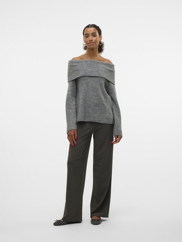 VERO MODA Wide leg Trousers 'BERLIN' in Green