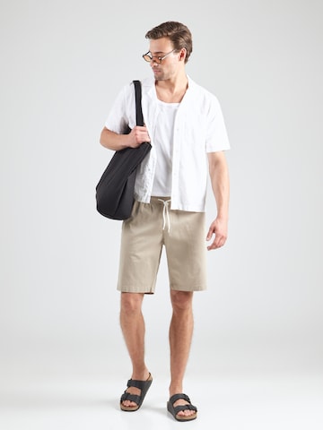 FYNCH-HATTON Regular Trousers in Beige