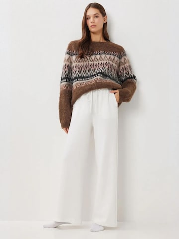 Pantaloni 'Hose' di Happiness İstanbul in bianco: frontale