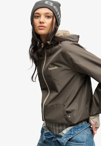 Veste mi-saison 'Bench X Superdry & Co' BENCH en vert