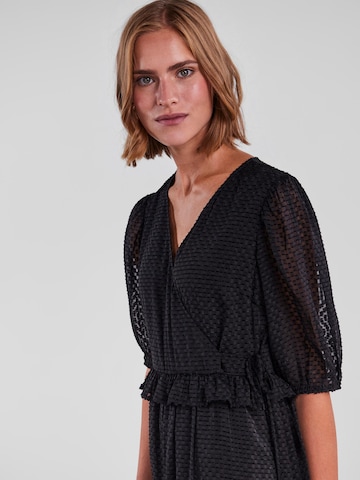 Robe 'Agana' PIECES en noir