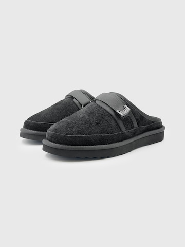 Dutch'D Pantolette 'Ease (Size runs small, order one size up)'‌ in Schwarz