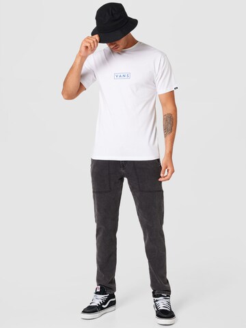 VANS Тениска 'CLASSIC' в бяло