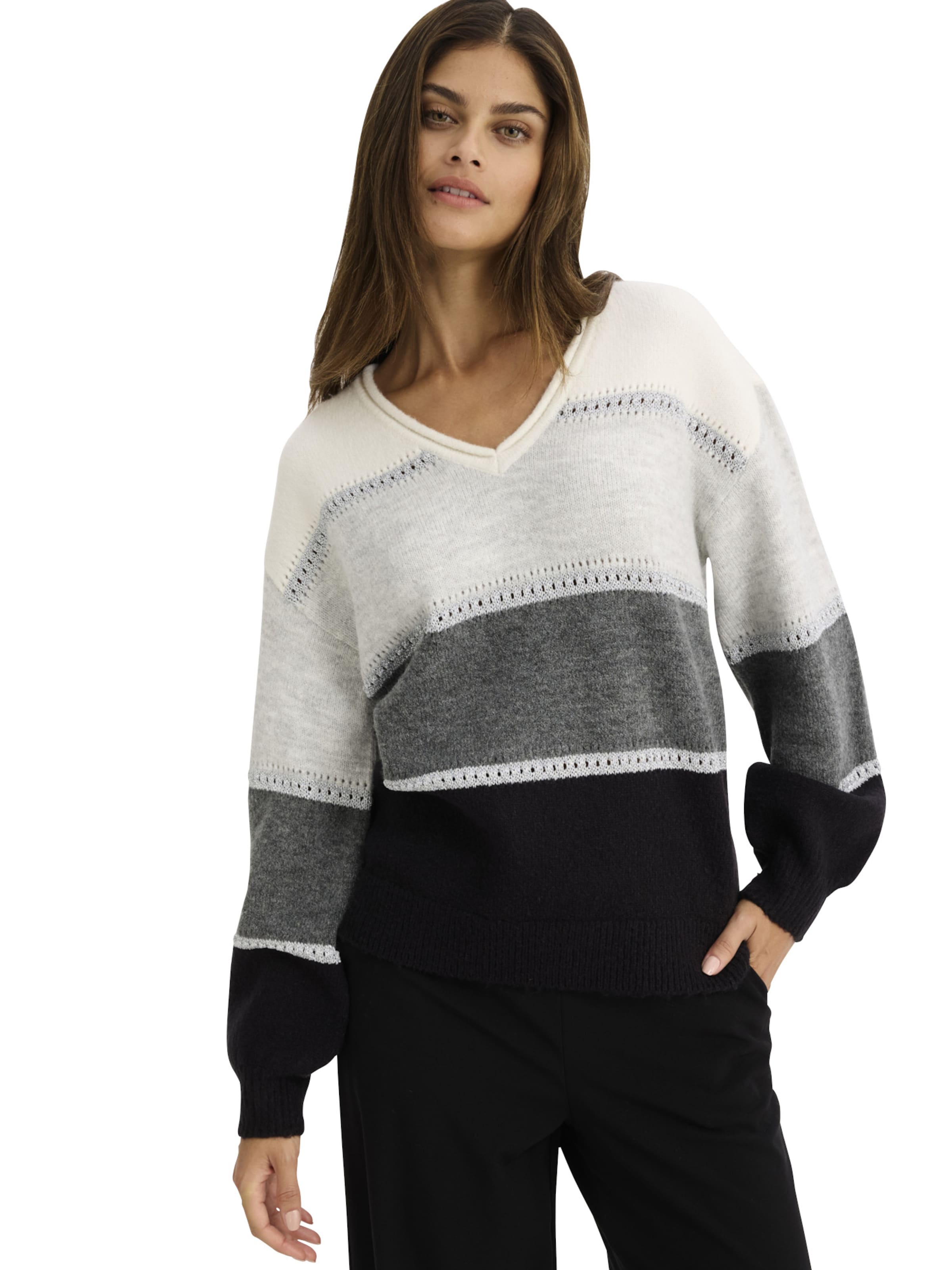 Pullover di bonprix in nero: frontale