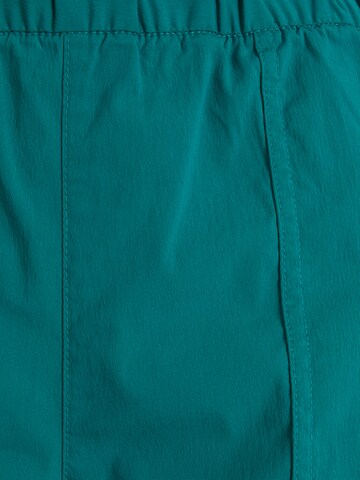 GAP Regular Pants 'OFF-DUTY' in Green