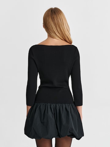 TATUUM Damenkleid Wirkware in Schwarz