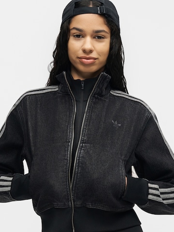 ADIDAS ORIGINALS Преходно яке 'FB' в черно