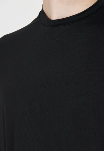 Virtus Performance Shirt 'Roger' in Black