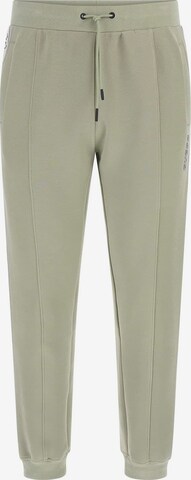 GUESS Tapered Pants 'Mickey' in Green: front