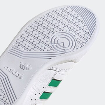 ADIDAS ORIGINALS - Sapatilhas baixas em branco