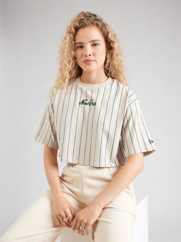 Tricou de la NEW ERA pe bej: față