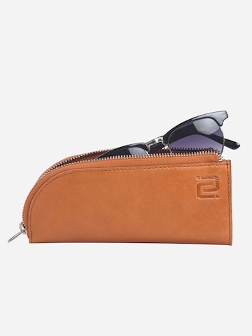 NEGOTIA Leather Case 'Alpha sunglasses' in Brown: front