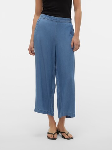 Loosefit Pantaloni 'VMBREE' di VERO MODA in blu: frontale