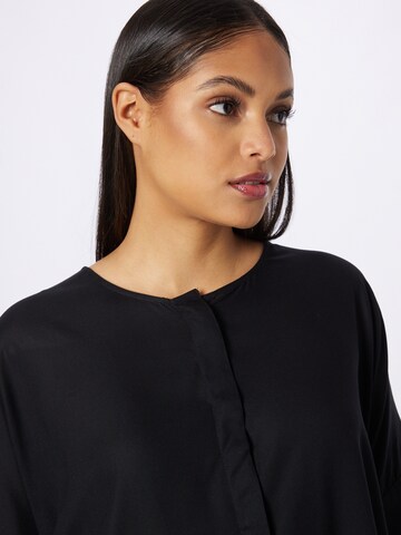 Monki Shirt dress in Black