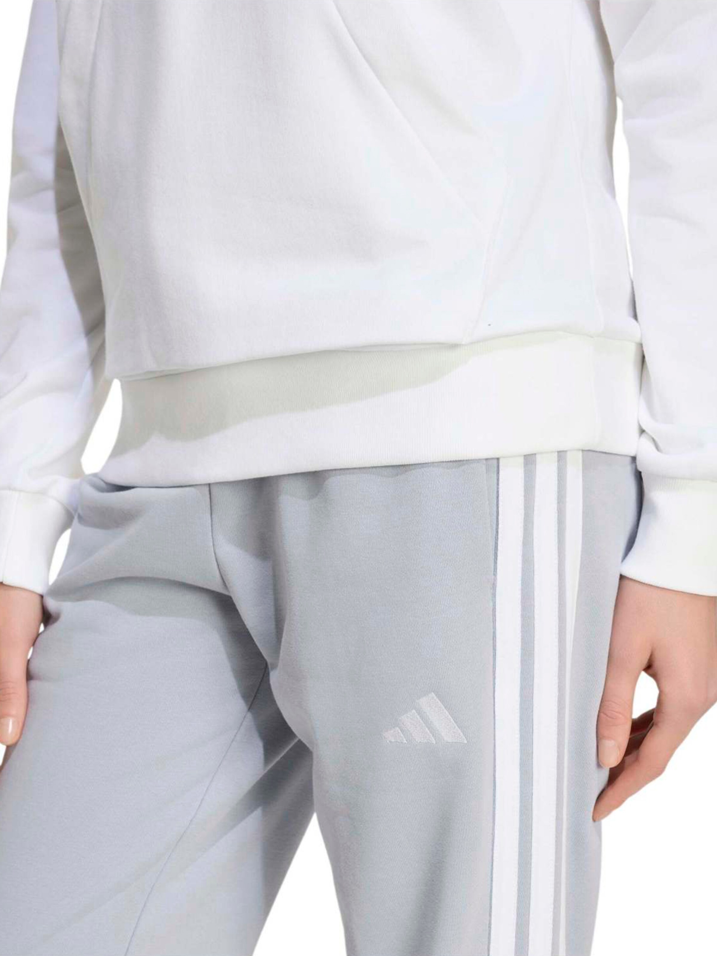 Tapered Pantaloni sport 'Essentials' de la ADIDAS SPORTSWEAR pe gri