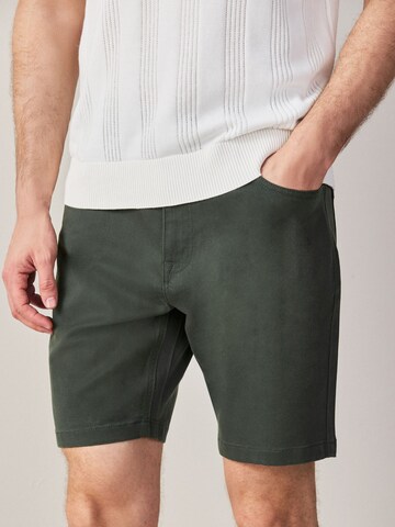 Regular Pantalon chino Next en vert : devant