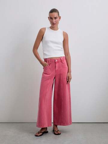 Scalpers Regular Jeans ' ' in Pink: front