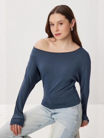 Happiness İstanbul Shirt in Grey