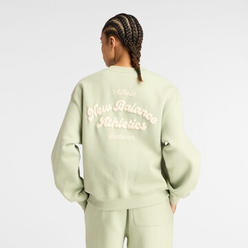 Sweat-shirt 'Heritage' new balance en vert