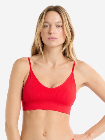 Bustino Reggiseno 'Effortless' di ETAM in rosso