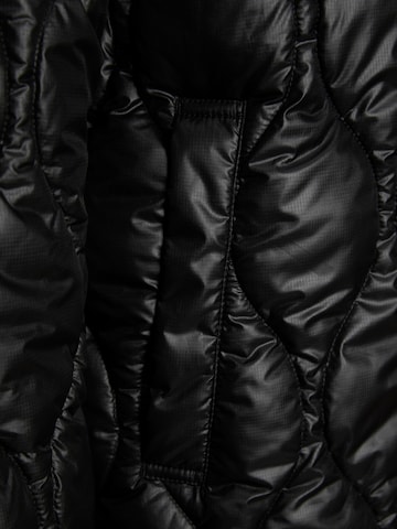 JJXX Демисезонная куртка 'Mari' в Черный