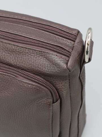 Adel Bags Shoulder Bag 'Becky' in Brown