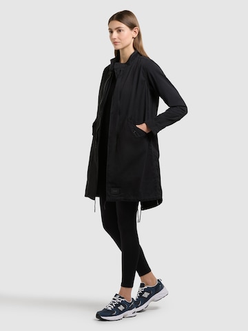 Cappotto di mezza stagione 'Theres ' di khujo in nero