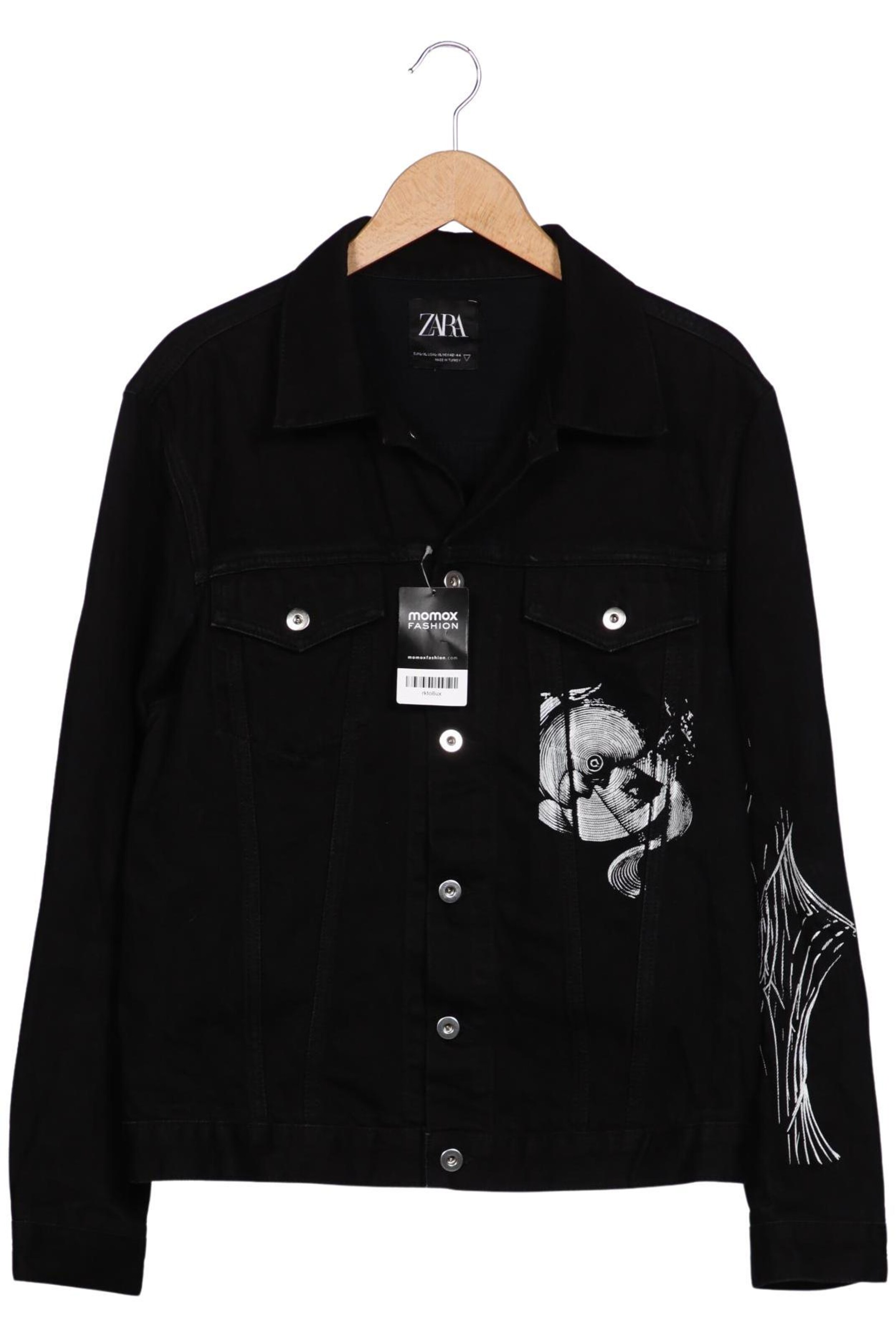 ZARA Jacket & Coat in L in Black: front