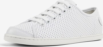 Baskets basses ' UNO ' CAMPER en blanc : devant