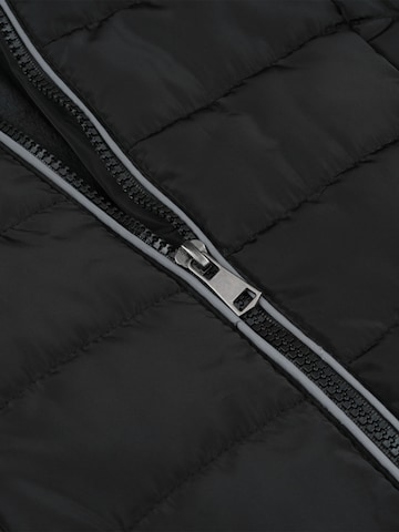 Youthup Winter Jacket in Black