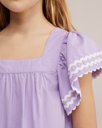 Abito di WE Fashion in lilla