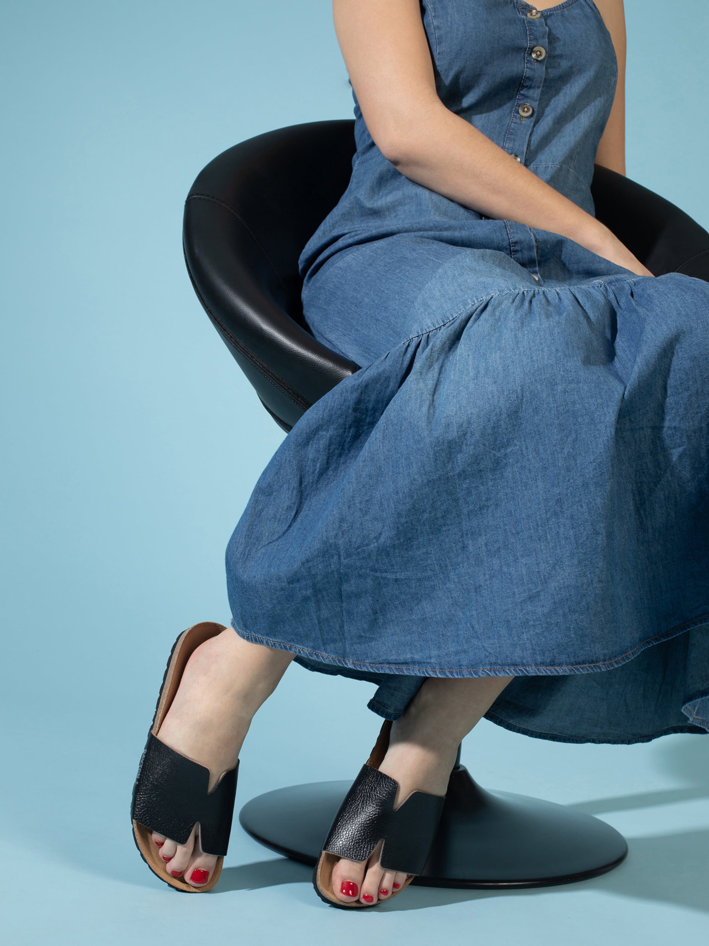 Zoccoletto 'DJILIAN' di Bayton in nero