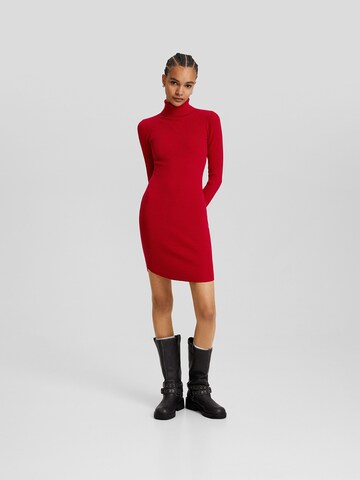 Bershka Šaty – červená