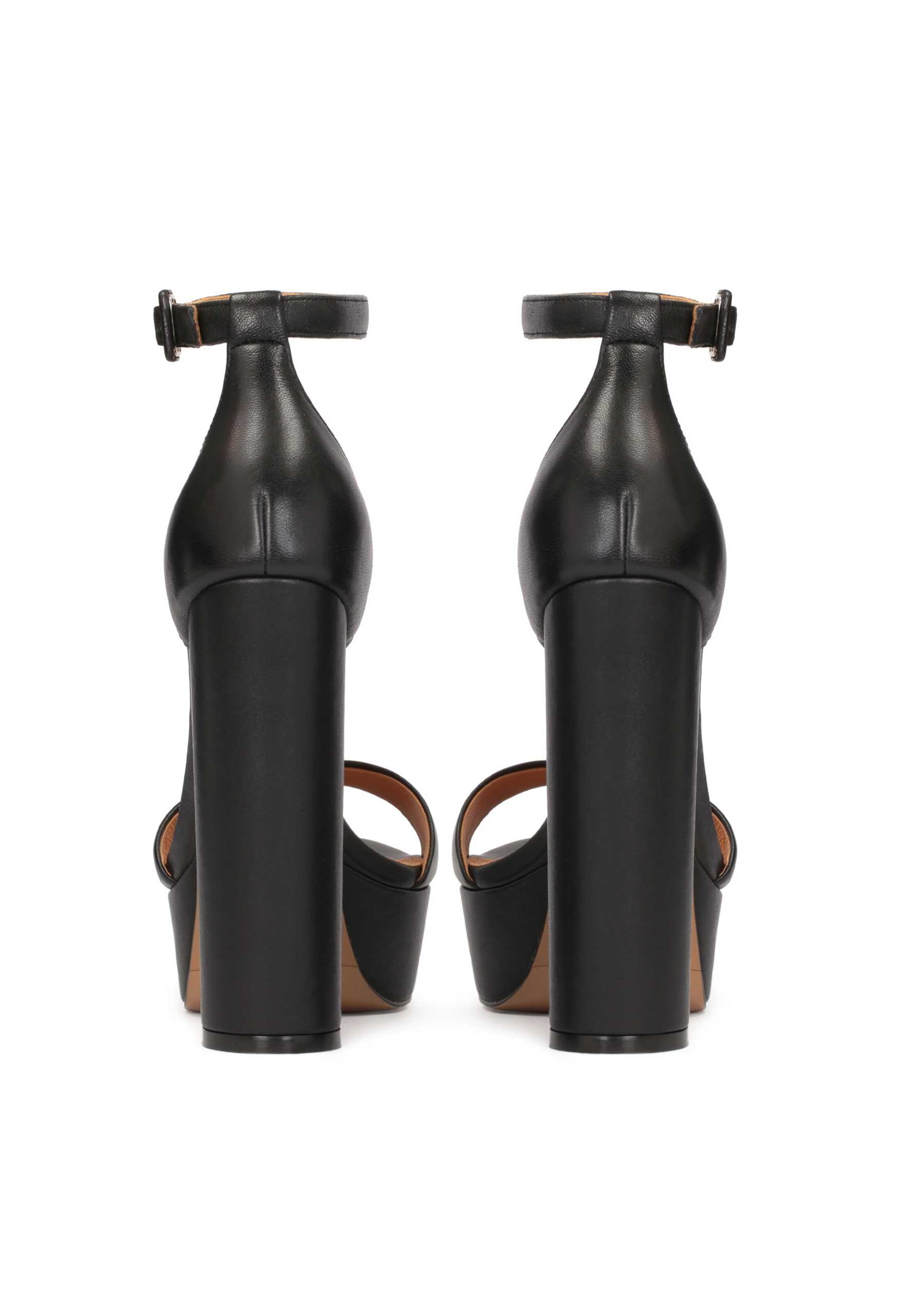 Kazar - Sandália em preto