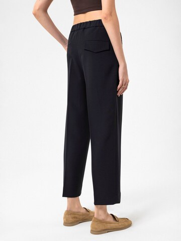 Loosefit Pantaloni con piega frontale 'Asia' di Antioch in blu
