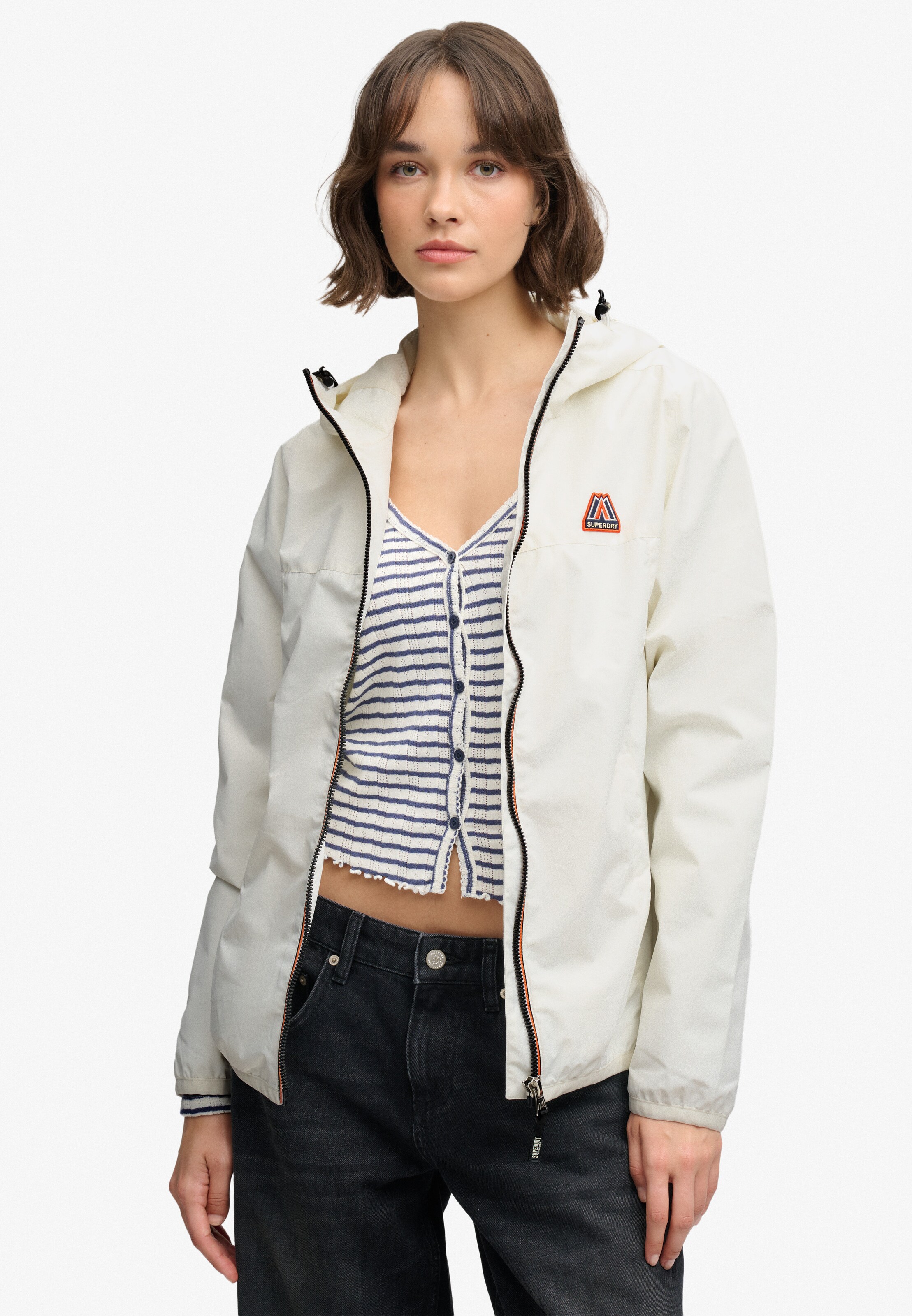 Superdry & Co Átmeneti dzseki 'ESSENTIAL' - fehér