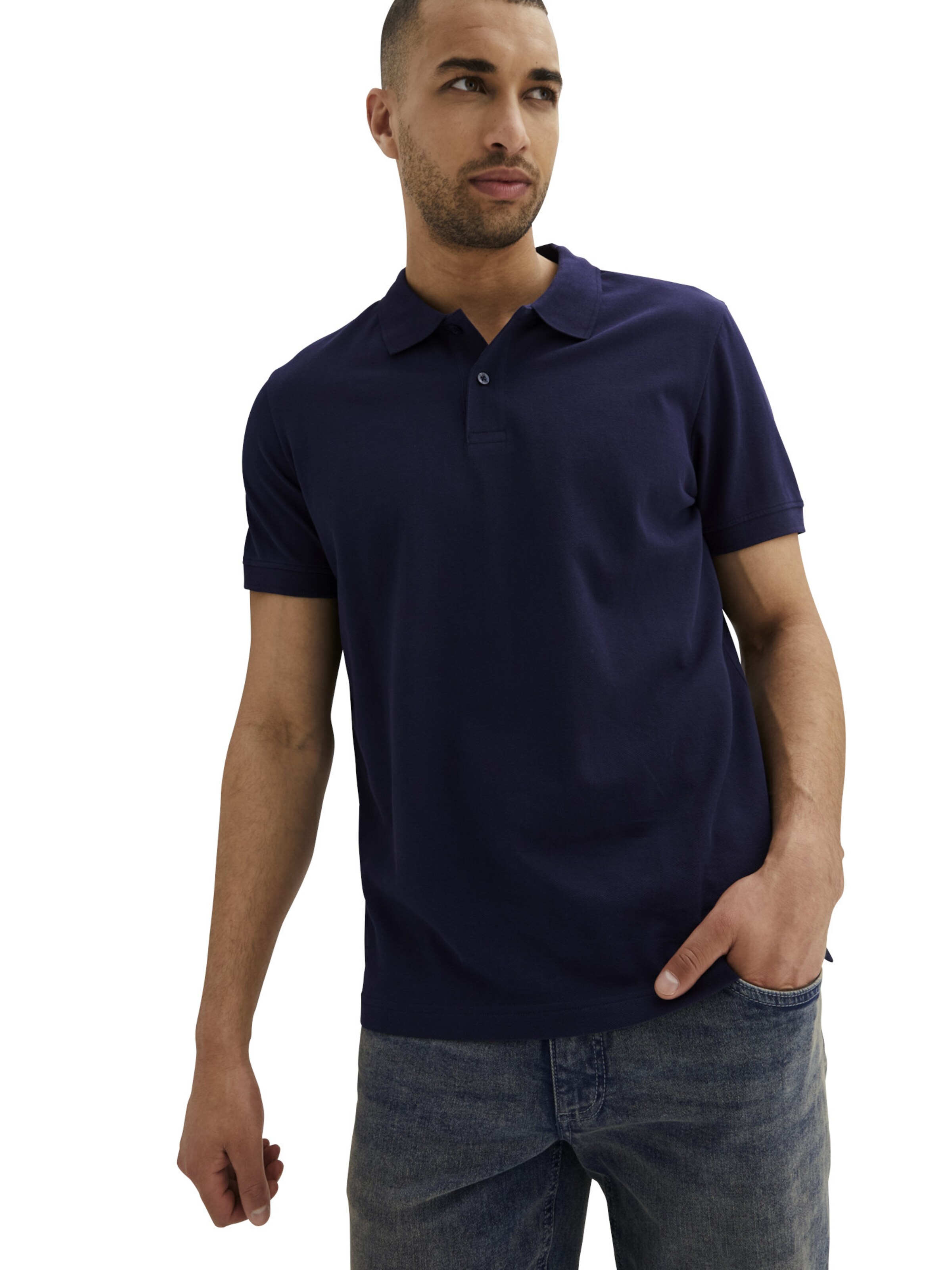 bonprix Poloshirt in Blau: Vorderseite