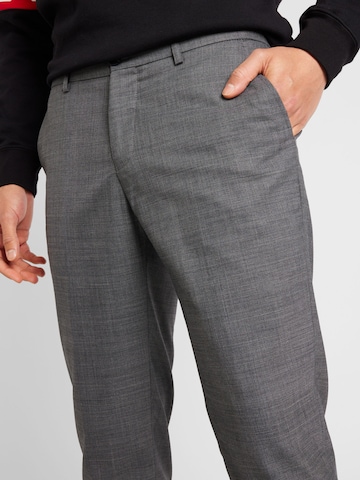 Lindbergh Regular Chino Pants in Grey