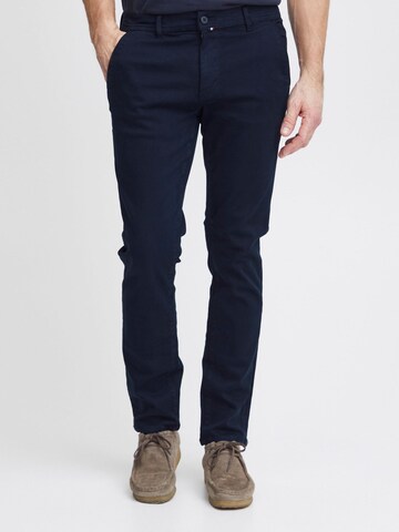FQ1924 - regular Pantalón chino 'CHARLS' en azul: frente