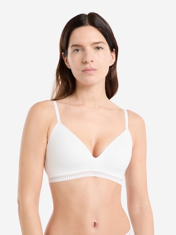 ETAM Triangle Bra 'Happily' in White: front