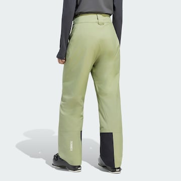 ADIDAS TERREX Loosefit Παντελόνι φόρμας σε πράσινο