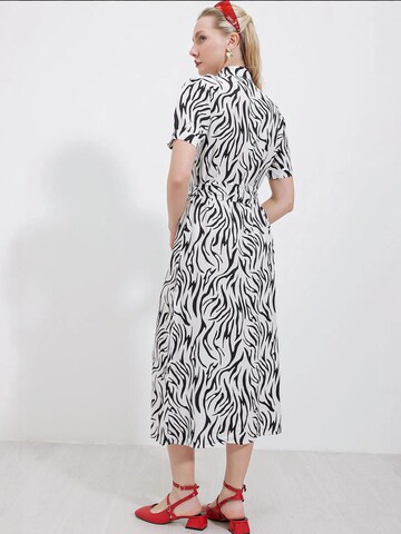 Bigdart - Vestidos camiseiros em preto