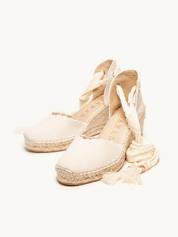 Alhamas Sandaal 'Alpargata Cuña 7 cm' in Beige