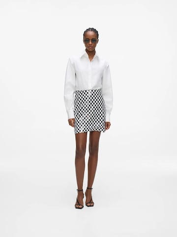 Karl Lagerfeld Krilo | bela barva: sprednja stran