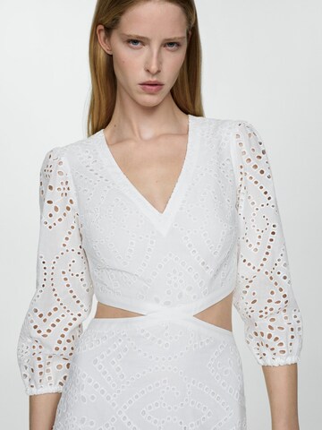 MANGO Společenské šaty 'LISA' – bílá