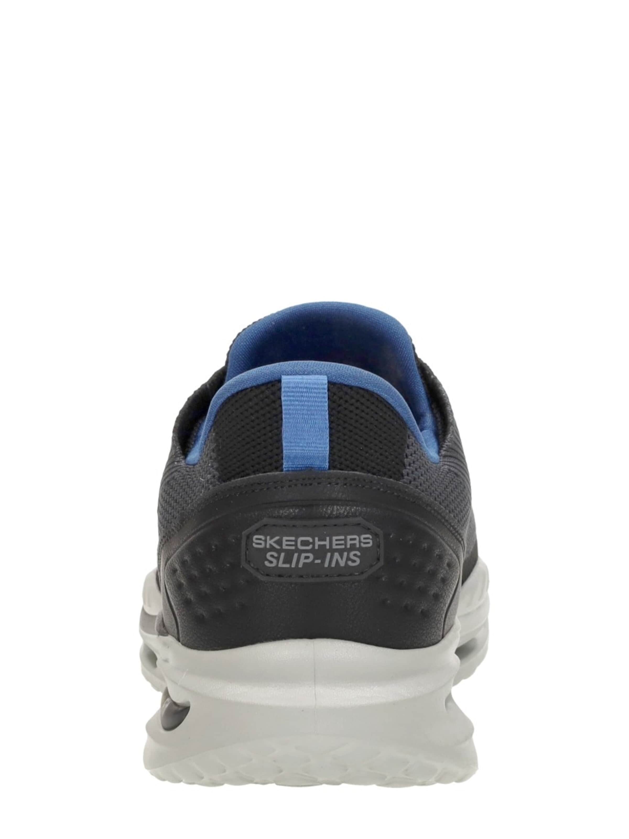 SKECHERS Sneakers laag 'Slip-Ins: Relaxed Fit' in Zwart