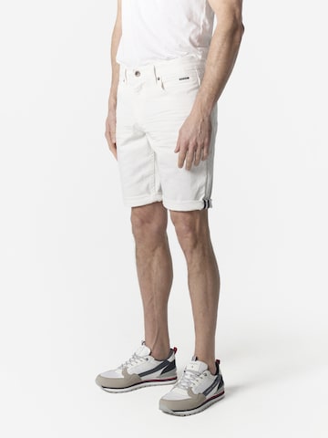 KOROSHI Regular Shorts in Weiß