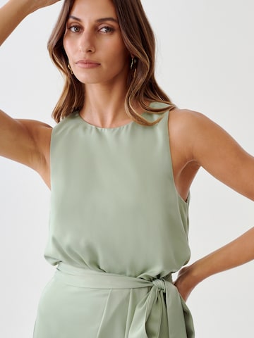 Willa Платье в Зеленый: сзади