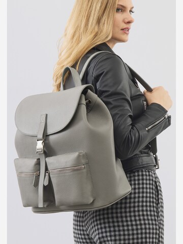 Bolongaro Trevor Backpack 'Chessington' in Grey: front