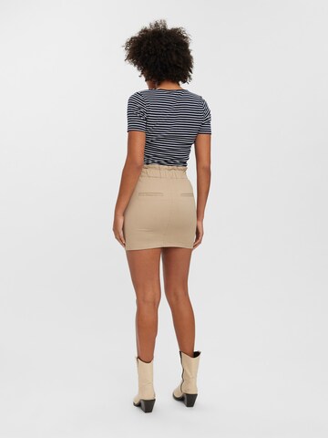 VERO MODA - Falda 'Evany' en beige